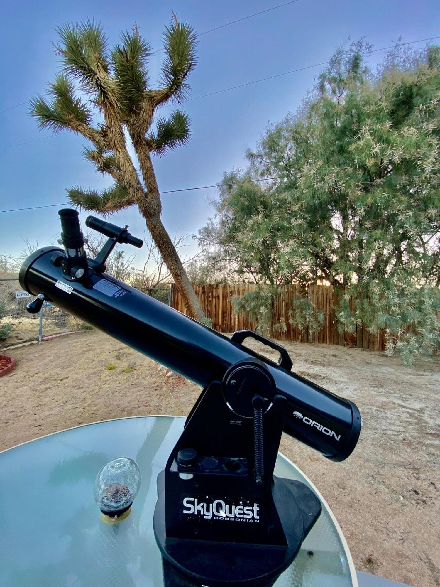 Float Pool, Hot Tub, Sauna, Views, Telescope-Skywatchers Haven 约书亚树 外观 照片